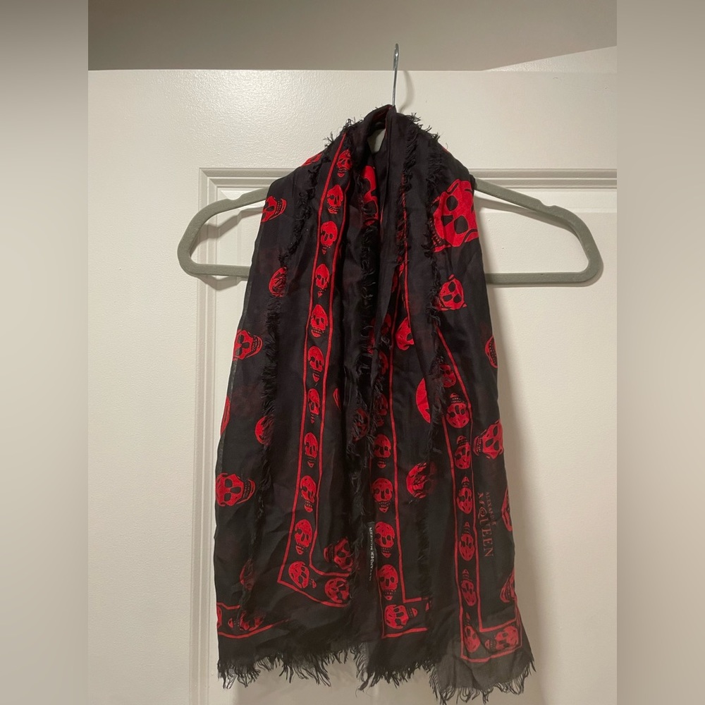 Alexander McQueen scarf
